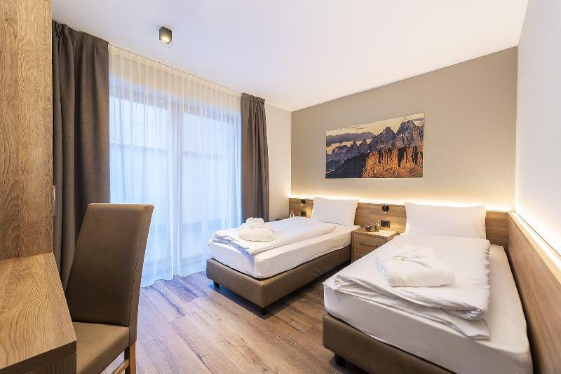 Aster Hotel