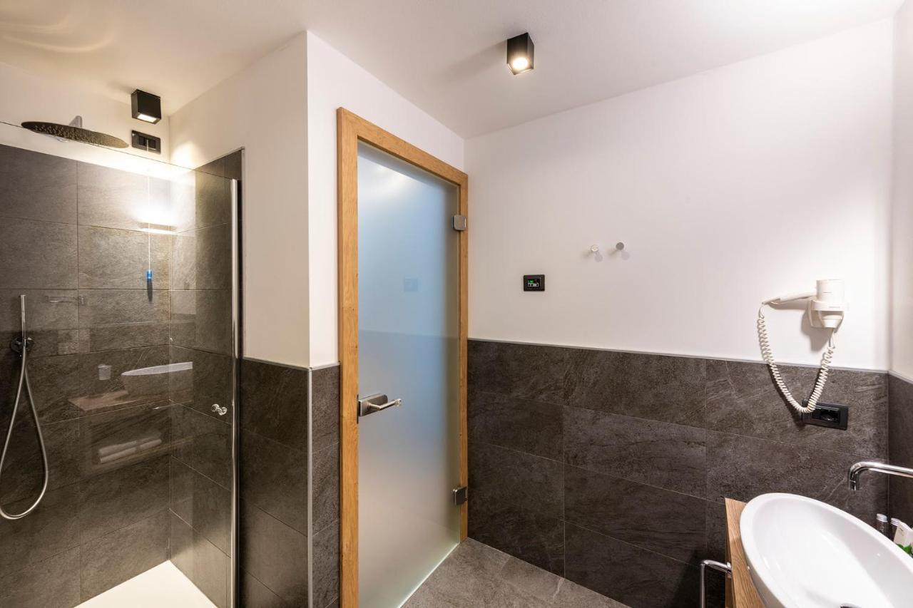 Aster Hotel